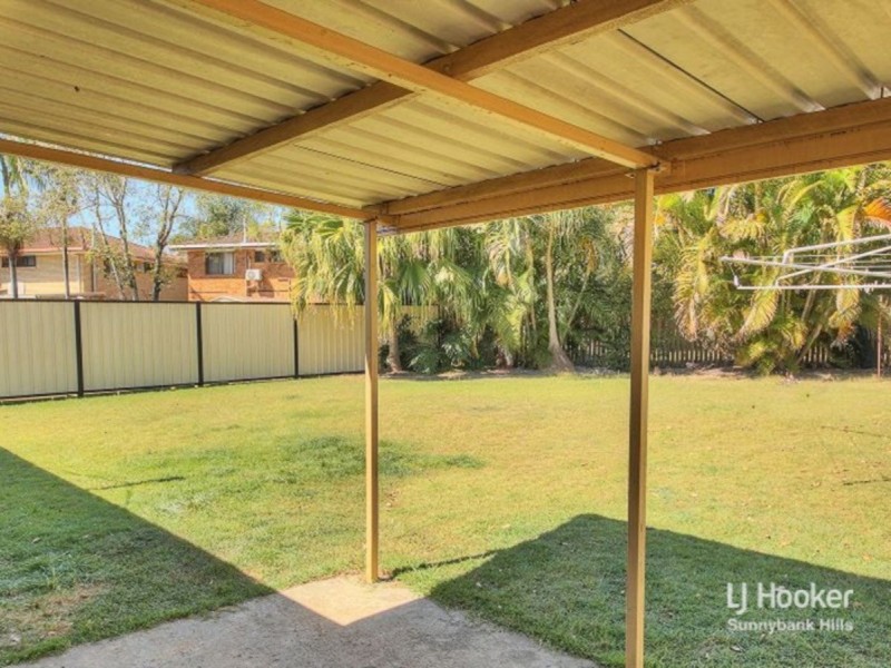 182 Pinelands Road, Sunnybank Hills QLD 4109