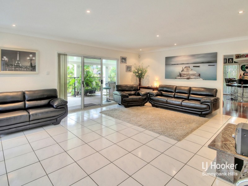 3 Tana Place, Parkinson QLD 4115