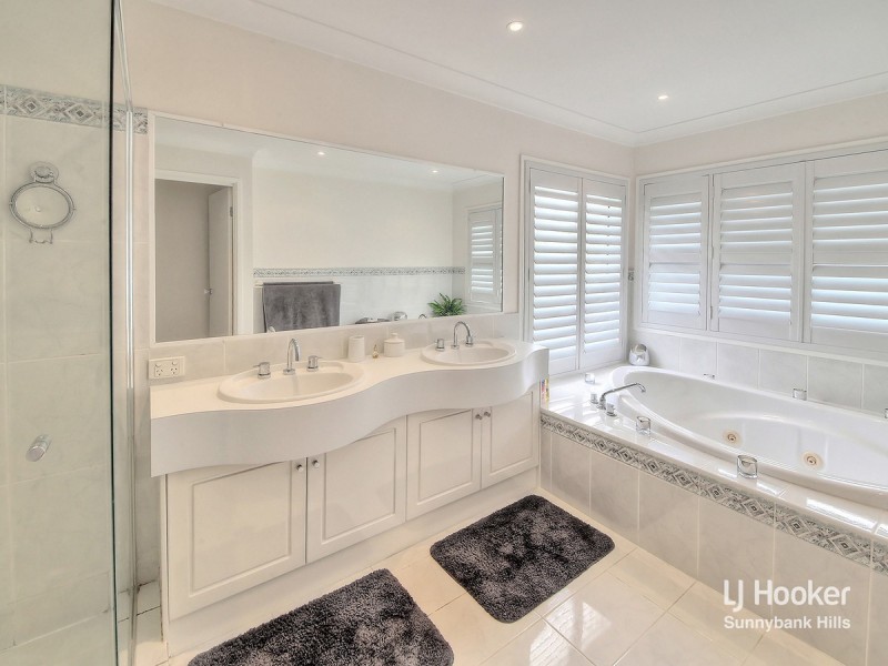 3 Tana Place, Parkinson QLD 4115