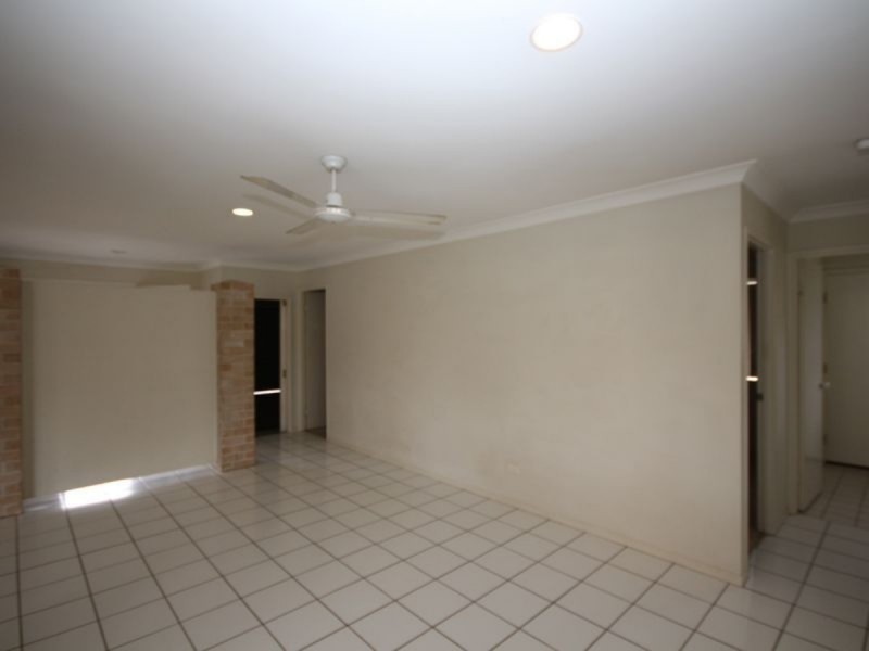 5 Lyrebird Street, Calamvale QLD 4116