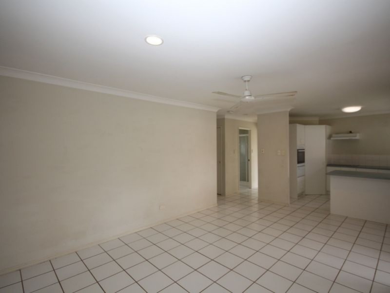 5 Lyrebird Street, Calamvale QLD 4116