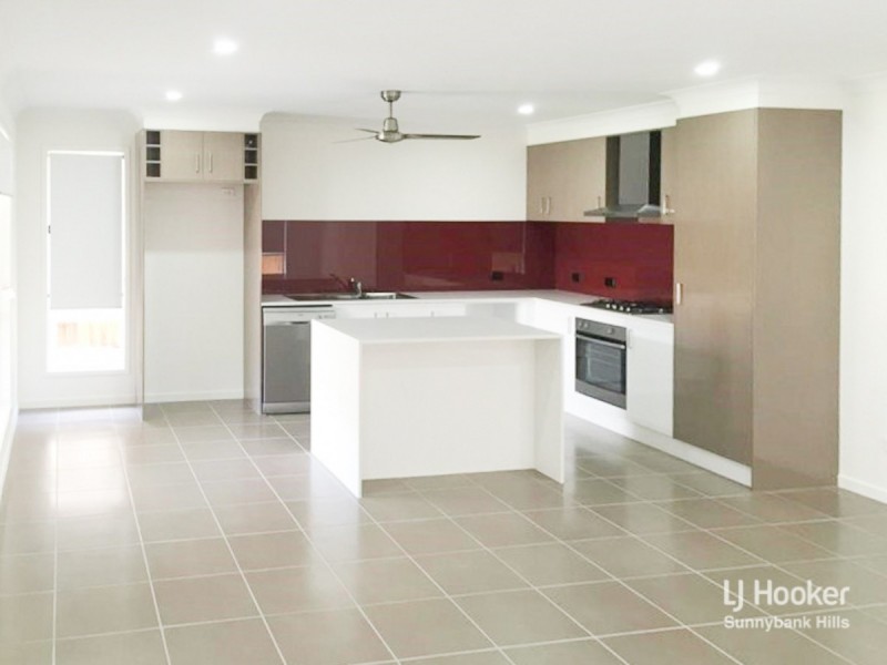 84 Fernbrooke Boulevard, Redbank Plains QLD 4301