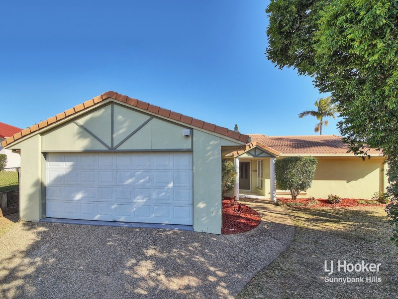 348 Warrigal Road, Eight Mile Plains QLD 4113