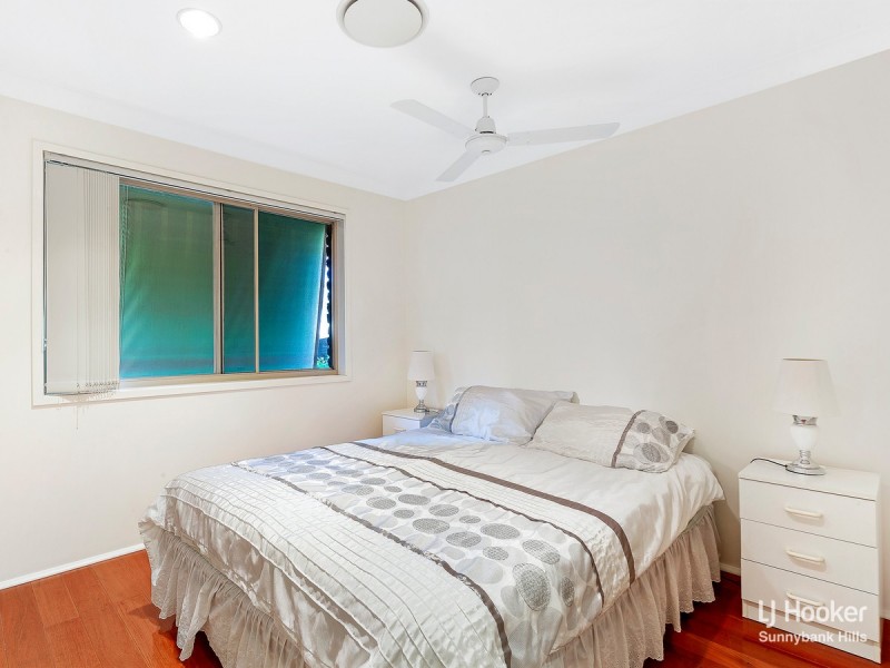 1 Maywood Crescent, Calamvale QLD 4116