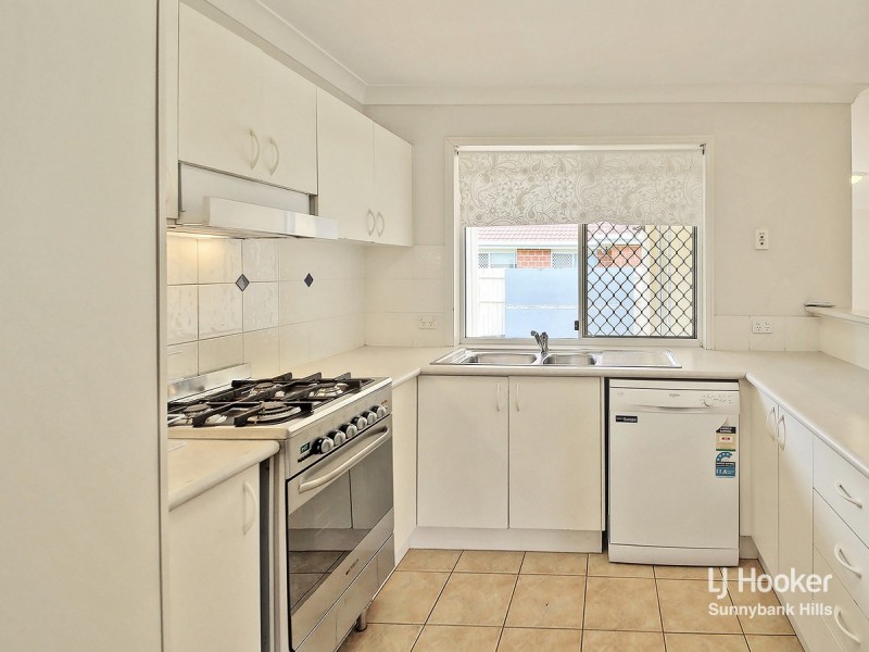 66 Paddington Crescent, Stretton QLD 4116