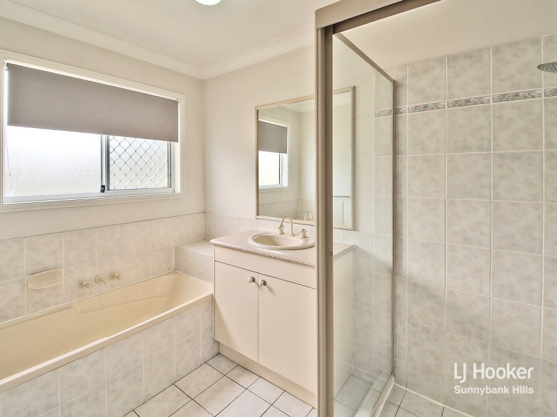 66 Paddington Crescent, Stretton QLD 4116