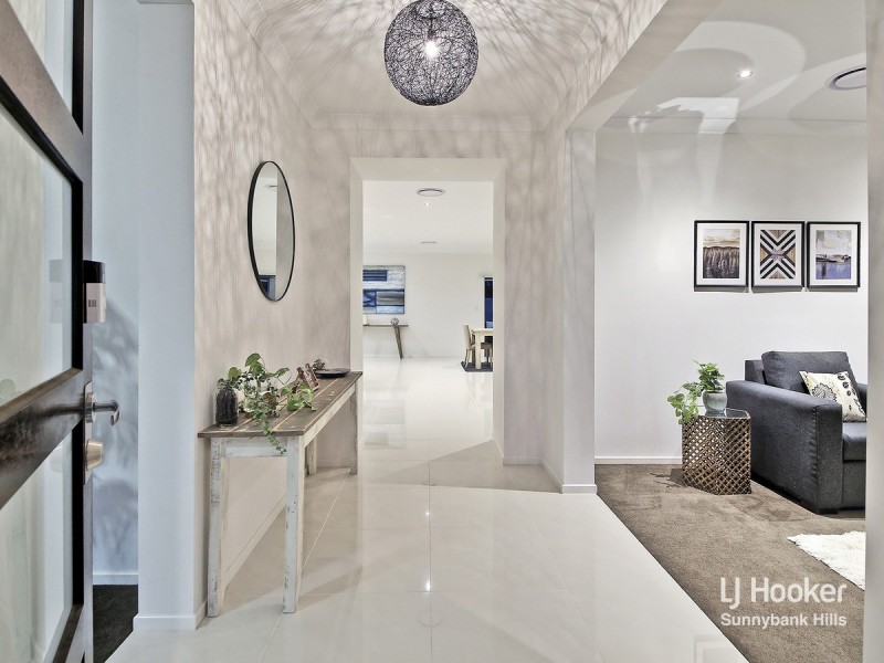 39 McGarry Street, Eight Mile Plains QLD 4113