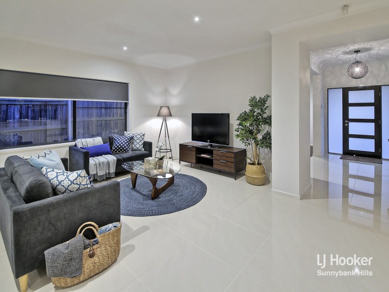 39 McGarry Street, Eight Mile Plains QLD 4113