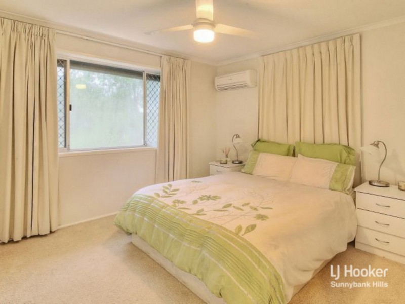 100 Wynne Street, Sunnybank Hills QLD 4109