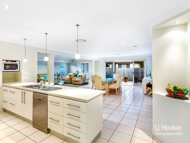 11 Haseler Crescent, Sunnybank Hills QLD 4109