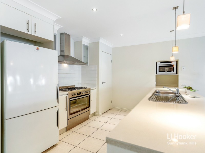 11 Haseler Crescent, Sunnybank Hills QLD 4109