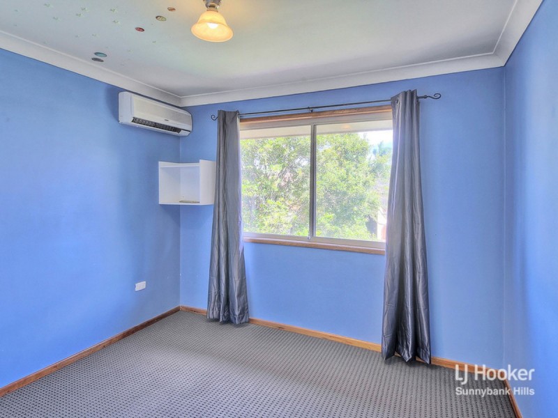 17 Cressbrook Street, Eight Mile Plains QLD 4113