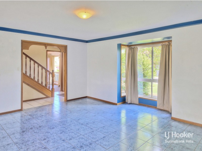 17 Cressbrook Street, Eight Mile Plains QLD 4113