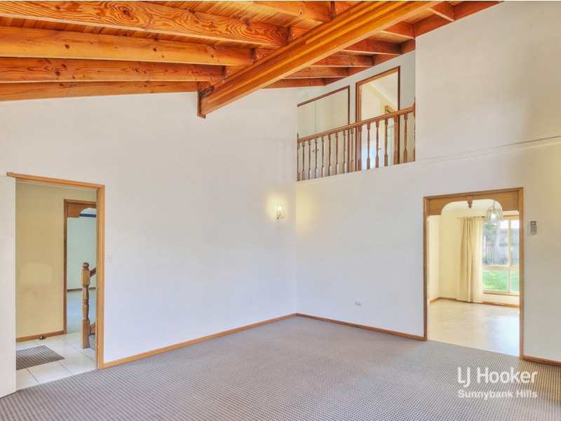 17 Cressbrook Street, Eight Mile Plains QLD 4113