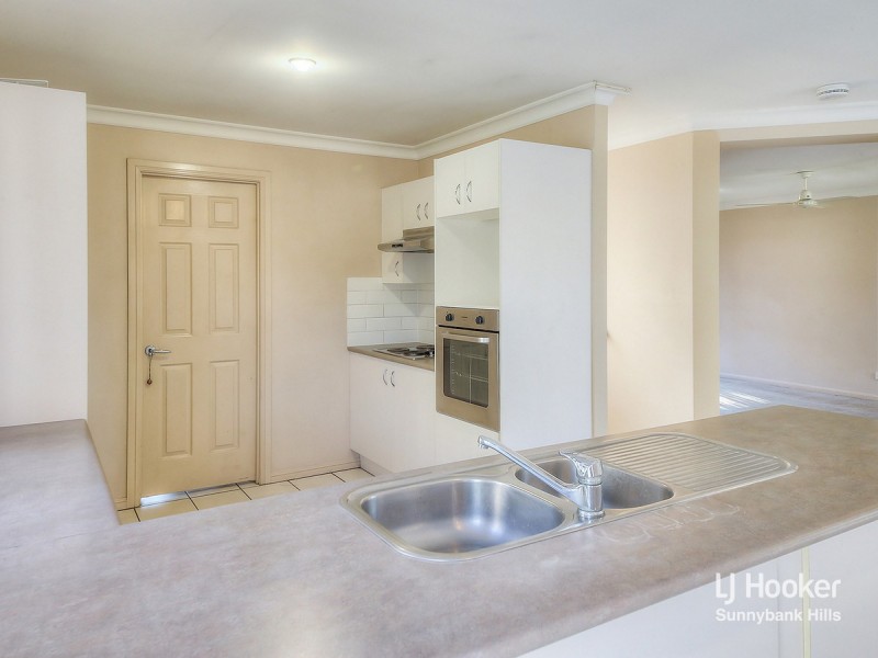 12 Tuckeroo Place, Sunnybank Hills QLD 4109