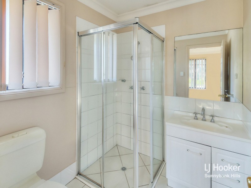 12 Tuckeroo Place, Sunnybank Hills QLD 4109