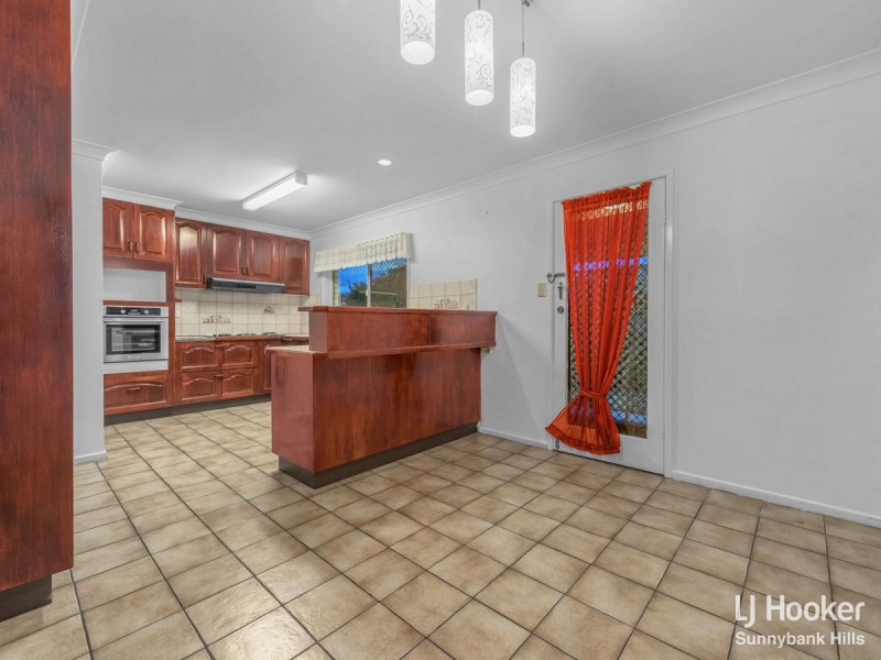 31 Meckiff Street, Upper Mount Gravatt QLD 4122