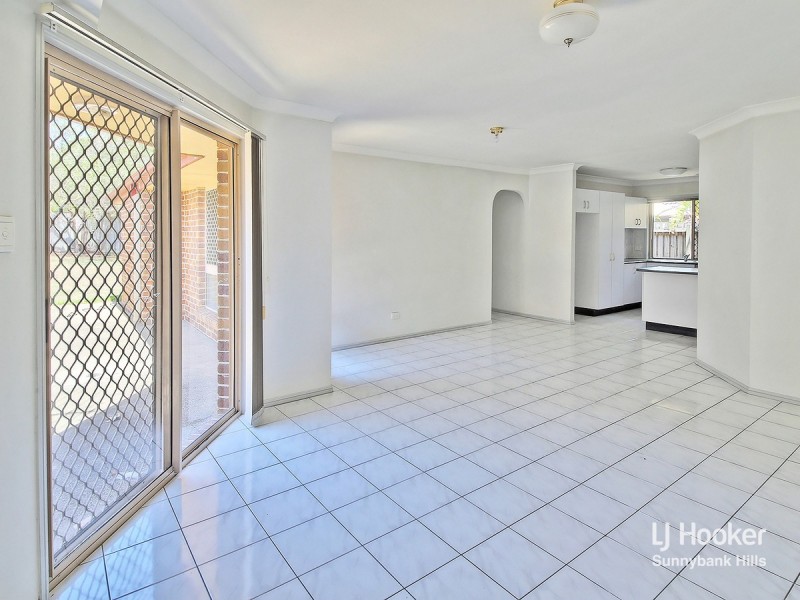 18 Cowper Place, Coopers Plains QLD 4108