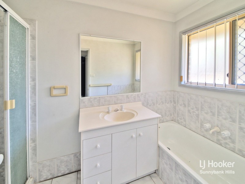 18 Cowper Place, Coopers Plains QLD 4108
