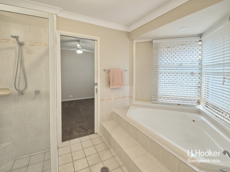 1 Goldpep Close, Runcorn QLD 4113