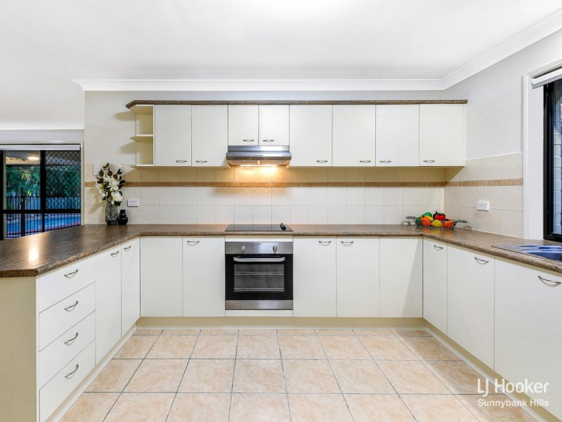 2 Clembury Place, Calamvale QLD 4116