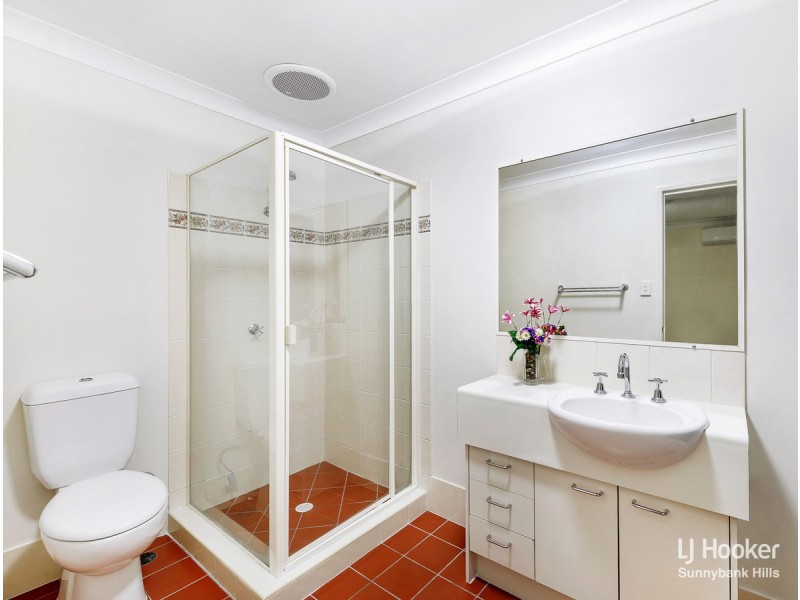 2 Clembury Place, Calamvale QLD 4116