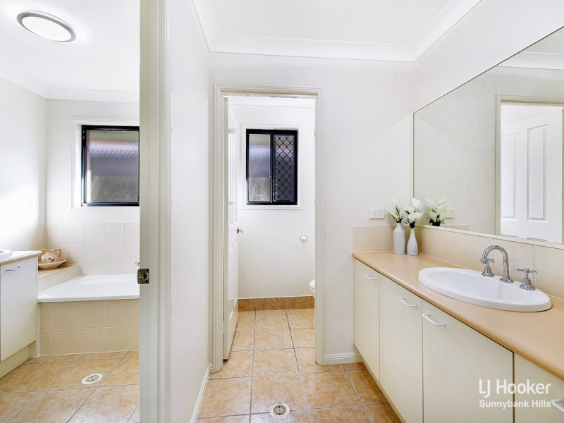 2 Clembury Place, Calamvale QLD 4116
