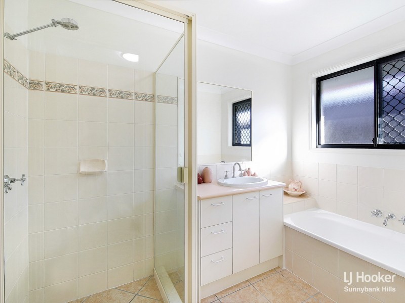 2 Clembury Place, Calamvale QLD 4116