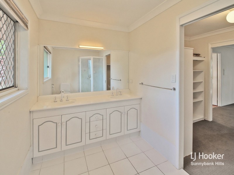 14 Narooma Street, Sunnybank QLD 4109