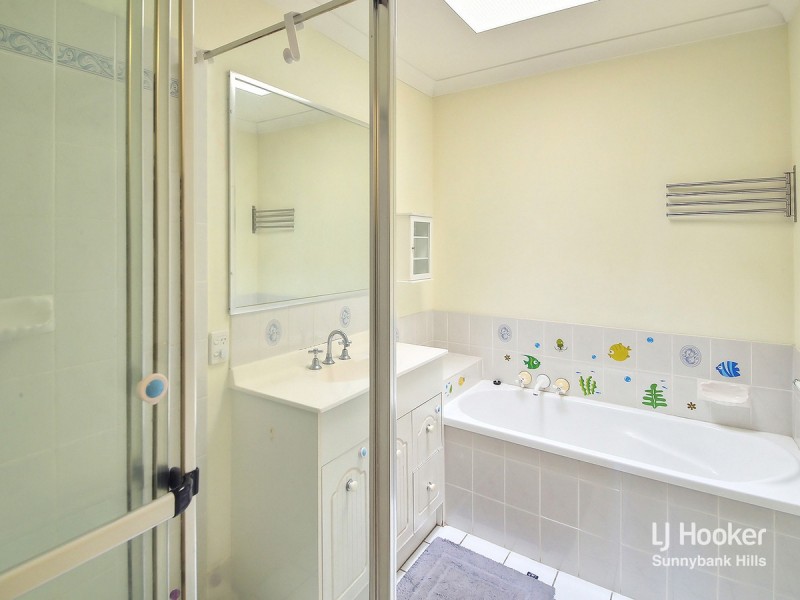 62 Benbek Circuit, Sunnybank Hills QLD 4109