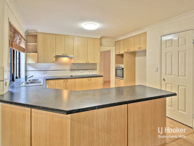 9 Goldpep Close, Runcorn QLD 4113
