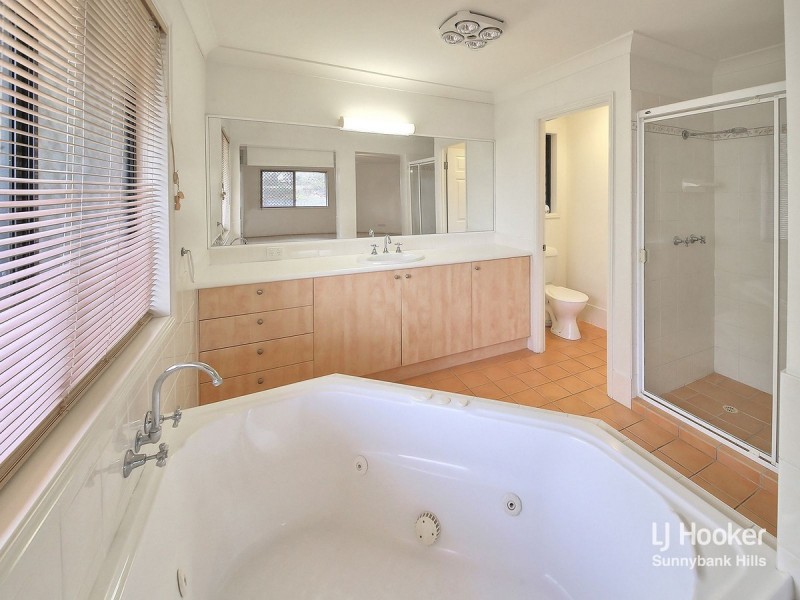 9 Goldpep Close, Runcorn QLD 4113