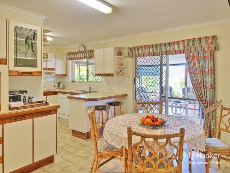 9 Dianella Street, Sunnybank QLD 4109