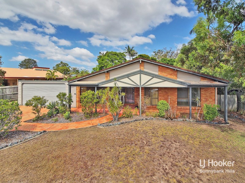4 Raffin Crescent, Calamvale QLD 4116
