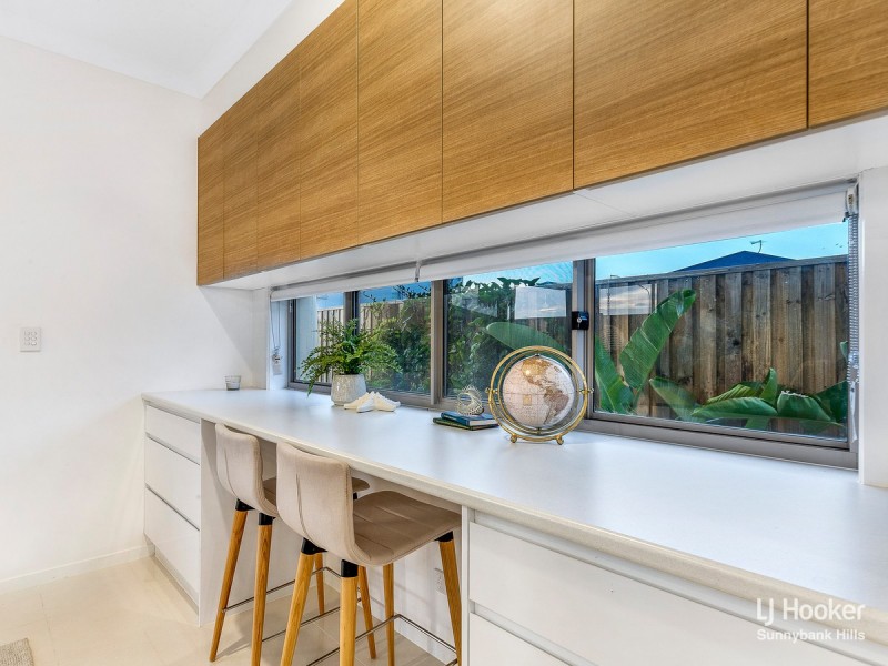 11 Plum Place, Rochedale QLD 4123