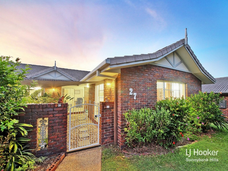 27 Eisenhower Street, Stretton QLD 4116