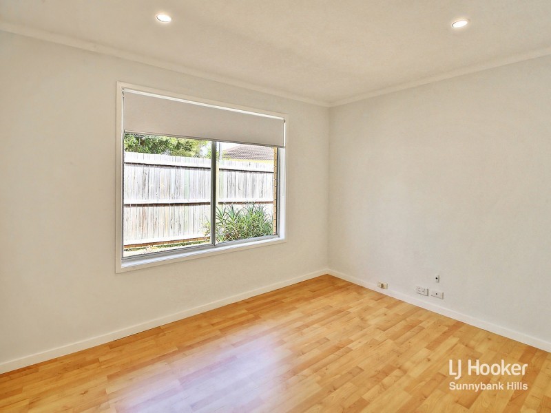 11 Rathkeale Street, Crestmead QLD 4132
