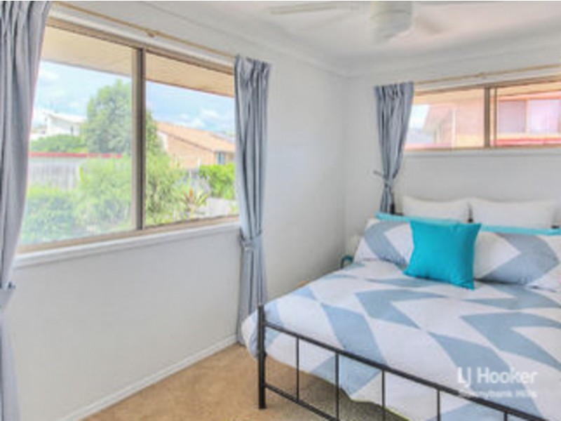 4 Chanel Crescent, Eight Mile Plains QLD 4113