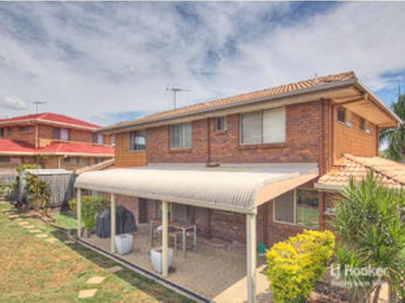 4 Chanel Crescent, Eight Mile Plains QLD 4113