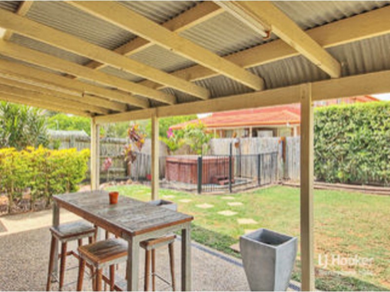 4 Chanel Crescent, Eight Mile Plains QLD 4113