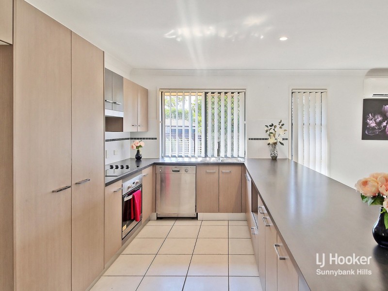 11 Budawang Street, Parkinson QLD 4115