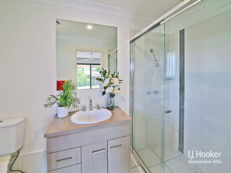 11 Budawang Street, Parkinson QLD 4115