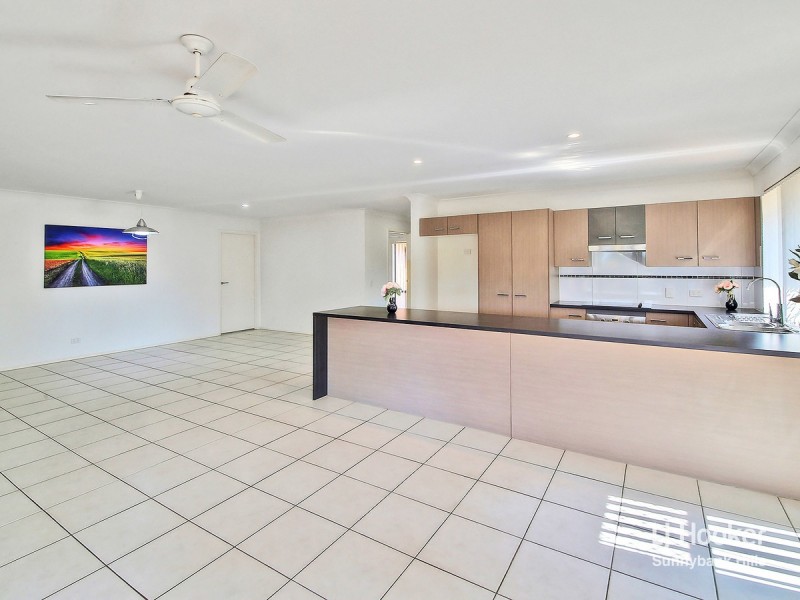 11 Budawang Street, Parkinson QLD 4115