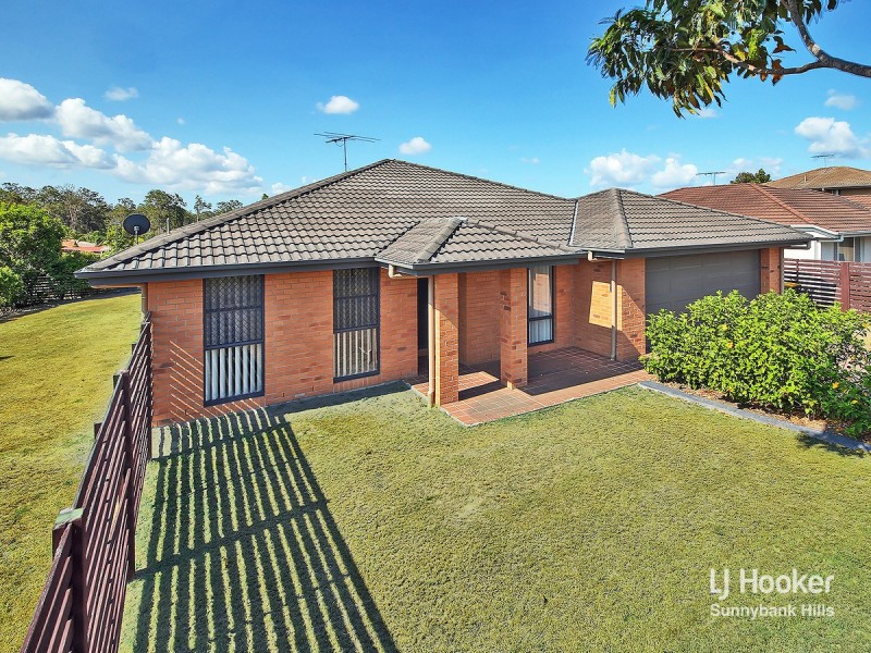 11 Budawang Street, Parkinson QLD 4115