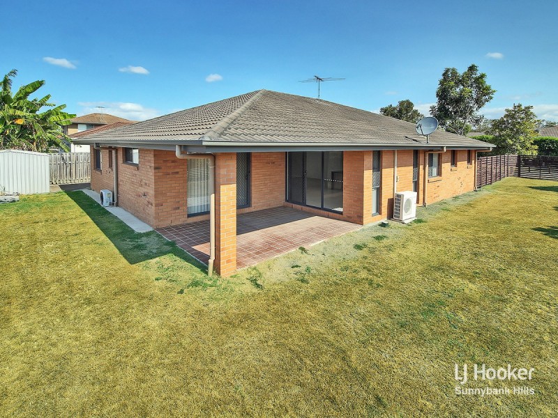 11 Budawang Street, Parkinson QLD 4115