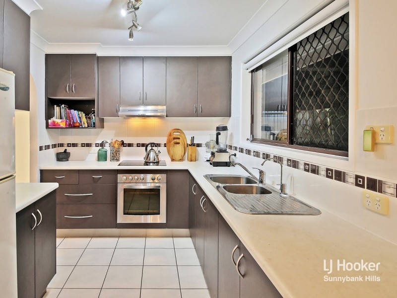 15 Basking Street, Runcorn QLD 4113