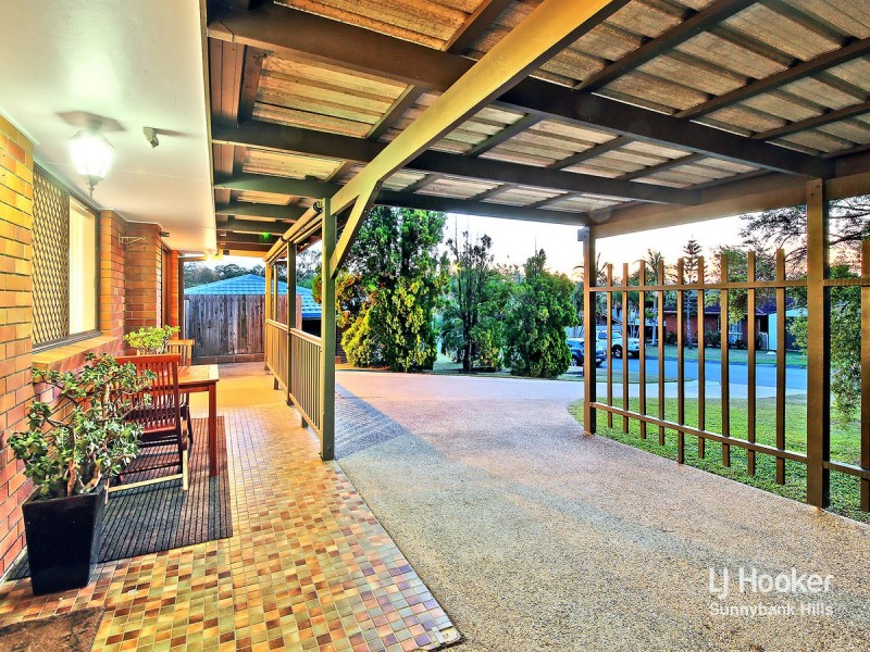 15 Basking Street, Runcorn QLD 4113