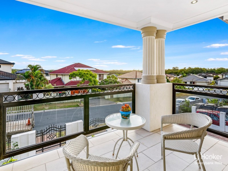 98 White Cedar Circuit, Stretton QLD 4116