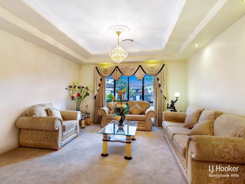 98 White Cedar Circuit, Stretton QLD 4116