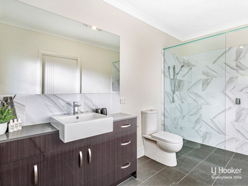 8/1 Berge Street, Mount Gravatt QLD 4122